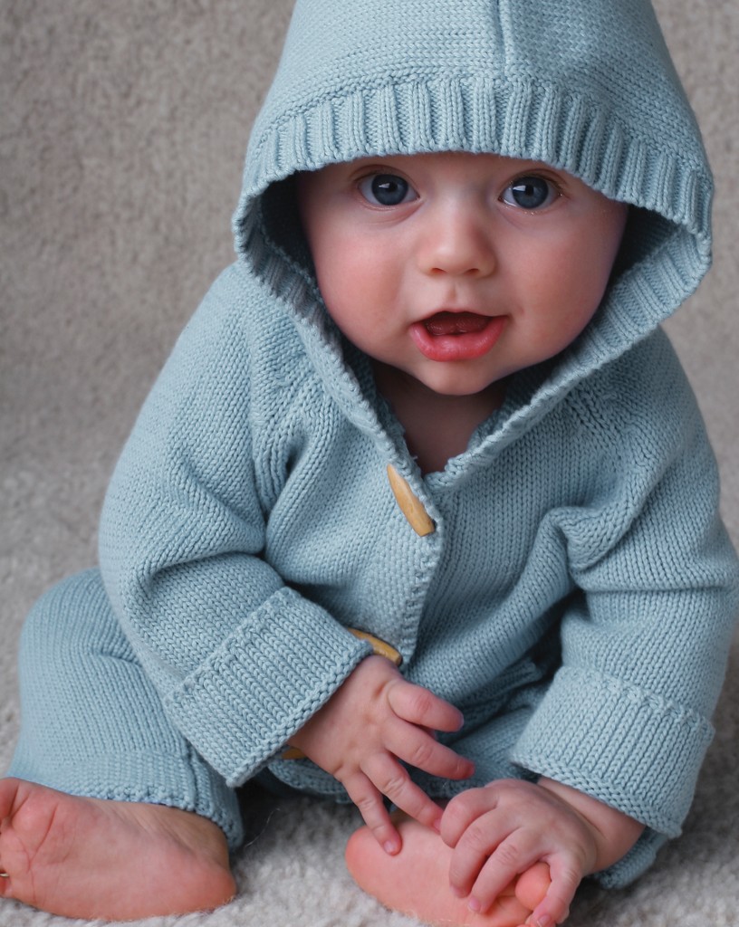 Infant Circumcision Benefits Outweigh Risks, Health Group Says